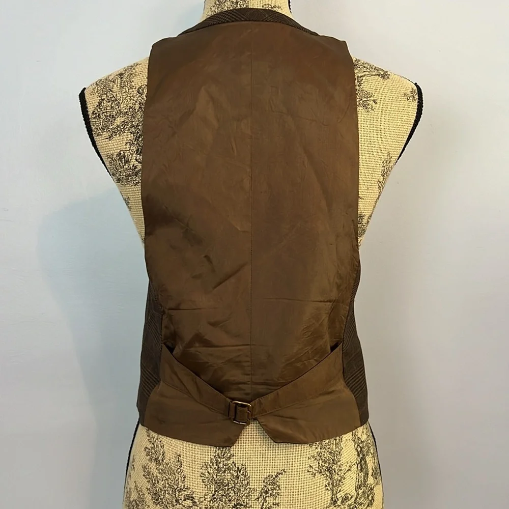 Plaid Wool Button Vest - Picture 6 of 9